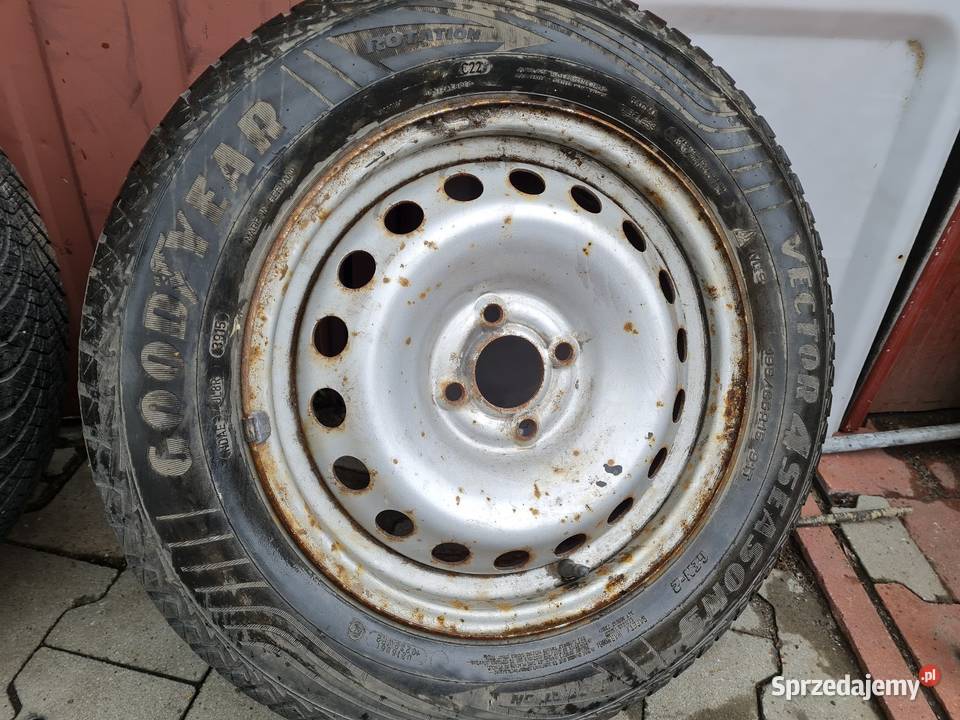 4 Koła Wielosezonowe 15 Reno Renault Kangoo 1 2 Samochodowe małopolskie Skawina