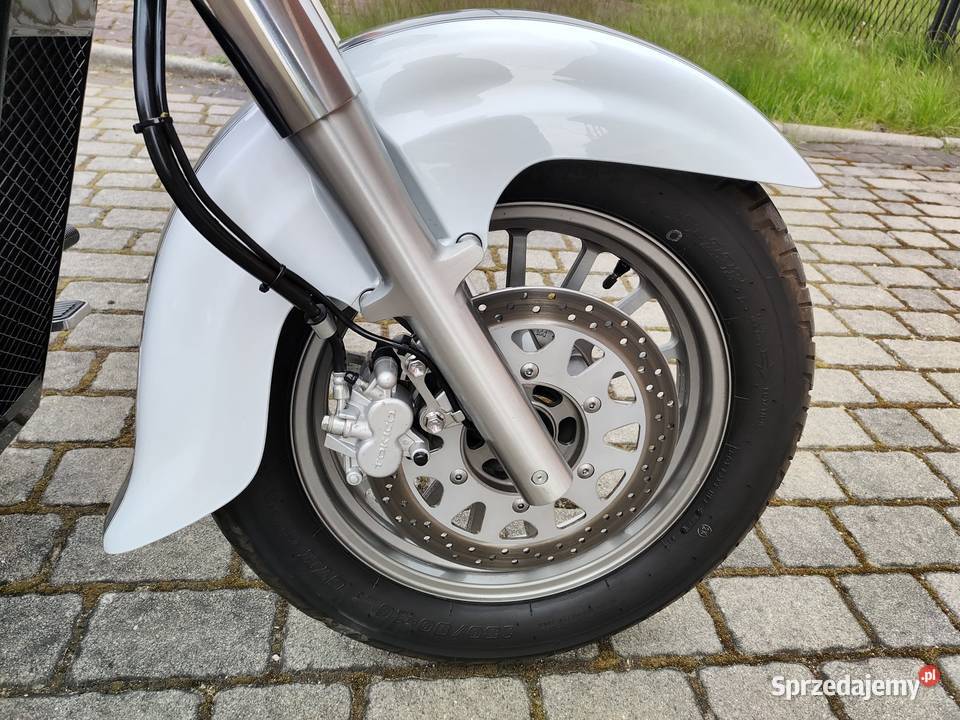 Suzuki C 800 VL 800 Intruder Libiąż