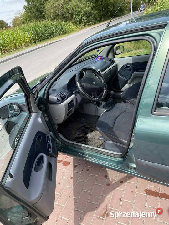 Sprzedam Renault Thalia 14 BenzynaGaz 2002r zielony Thalia Lublin
