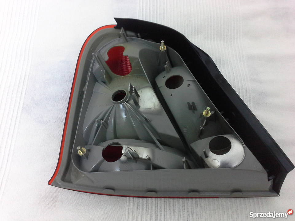 Rover 75 MG ZT LAMPA TYLNA PRAWA KJAK NOWA osobowe Poznań