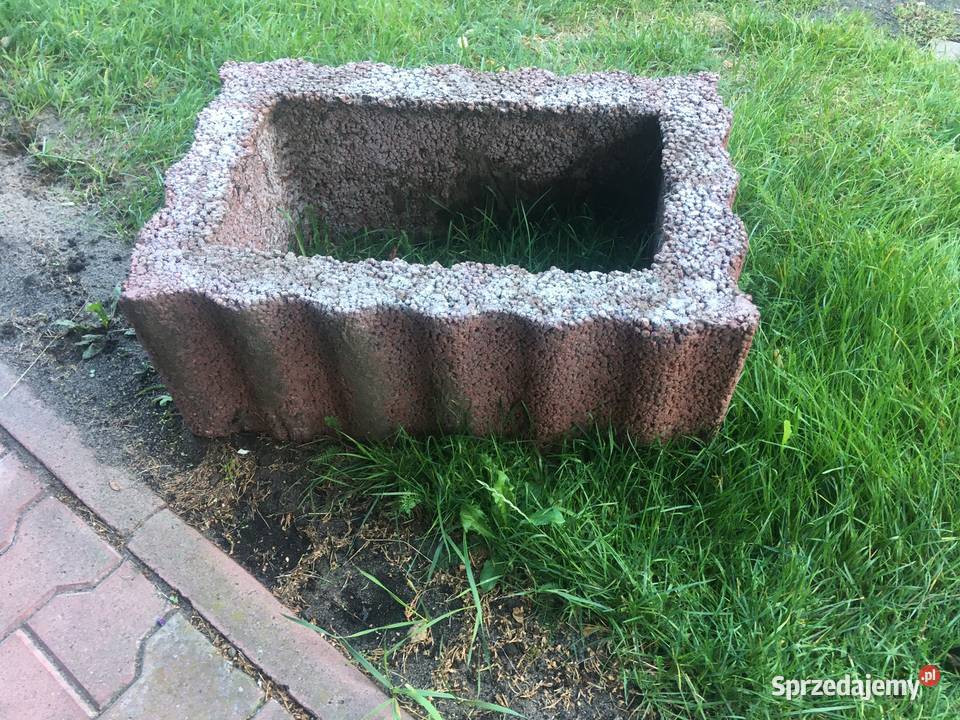 Beton betonowe donice gazon działka ogród zachodniopomorskie Kołobrzeg