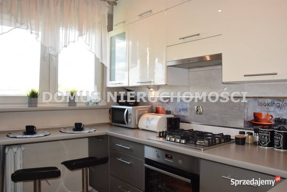 sprzedaży mieszkania Brzeziny 444m2 2 pokoje