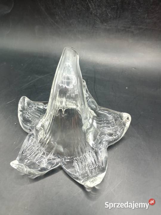 Szkło przycisk do papieru przezroczysta lilia Porcelana i szkło Zamość sprzedam