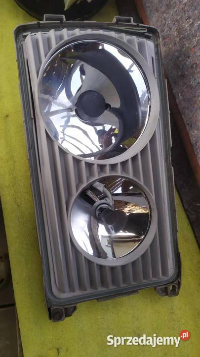 MercedesBenz W123 Lampa przednia lewa BOSCH