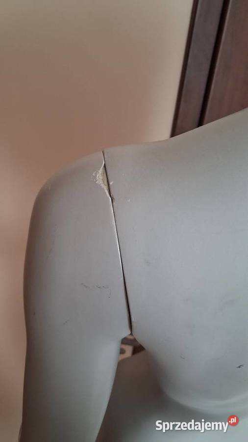 Manekin damski stojący na podstawie Leszno