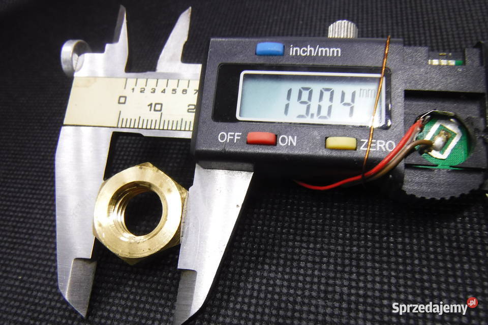 Nakrętka mosiężna M11 nakrętki mosiężne skok Otwock