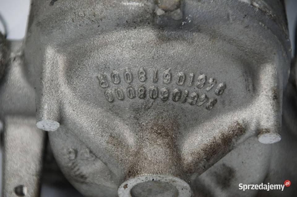 OBUDOWA TERMOSTATU PORSCHE PANAMERA TURBO 970