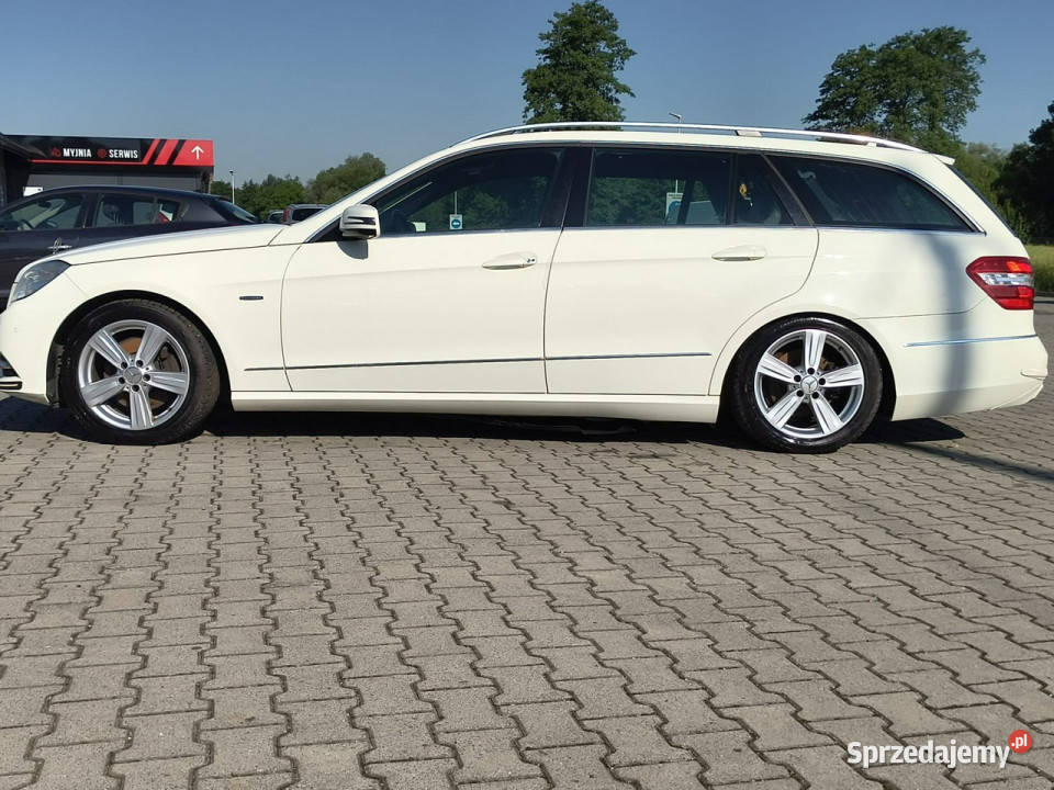 Mercedes E 300 30 diesel 231 automat skóra xenon Kęty