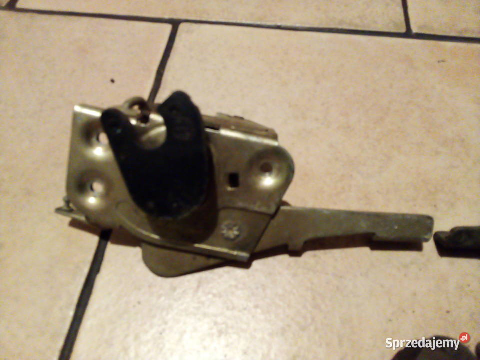 Zamek drzwi fiat 126p Karoseria