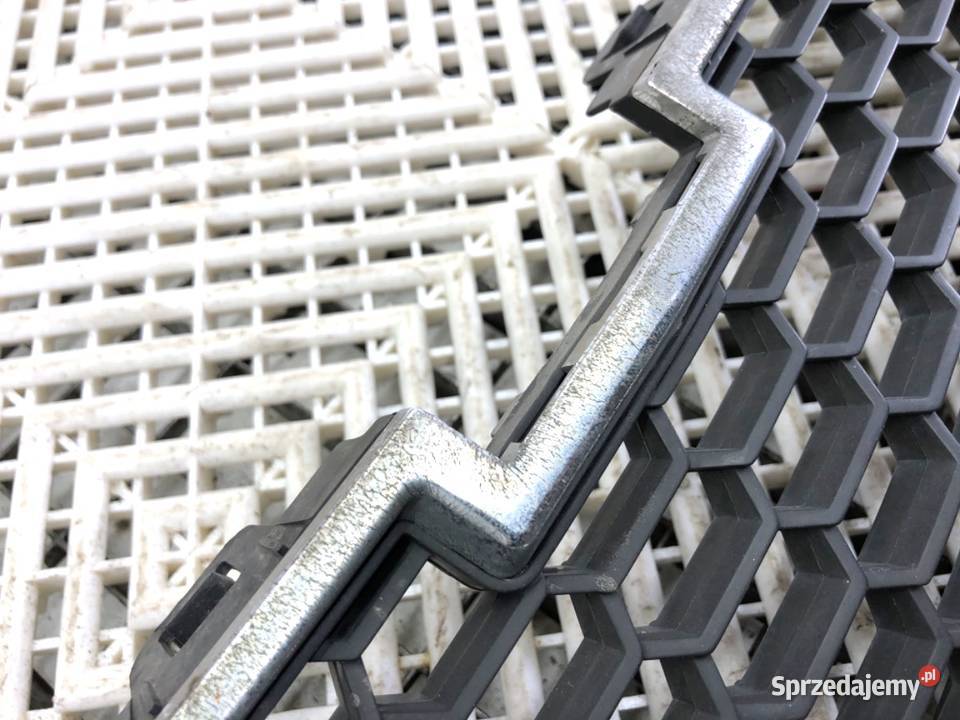 ATRAPA GRILL CHEVROLET CRUZE 96832937 Hatchback osobowe podkarpackie