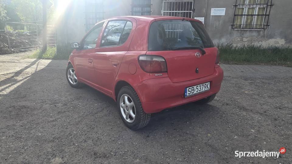 Toyota yaros 13 klima 5d