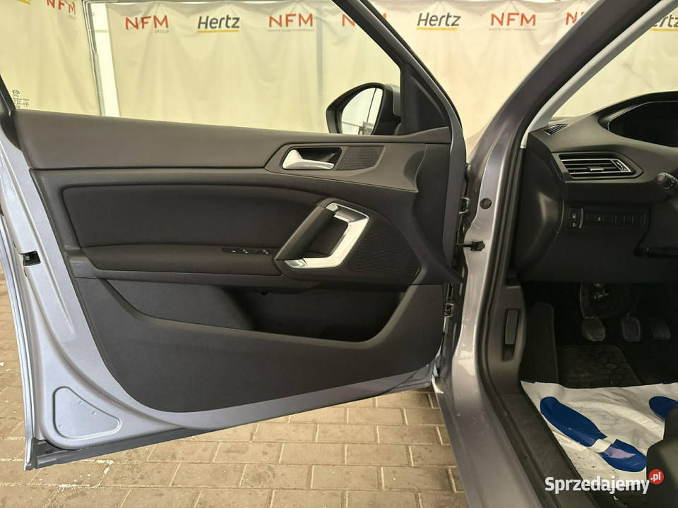 Peugeot 308 SW 15 Bluehdi130 Active Salon wielofunkcyjna kierownica Warszawa sprzedam