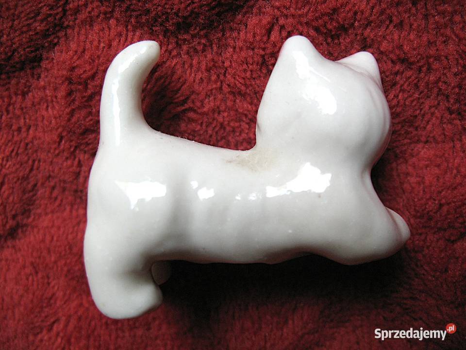 Kot mały kotek z piłką porcelana 35 x 45 x 3 biały mazowieckie