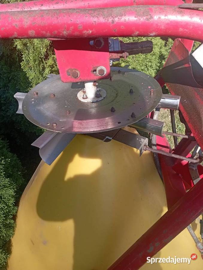 Rozsiewacz nawozów 500 l hydrauliczny Spytkowice