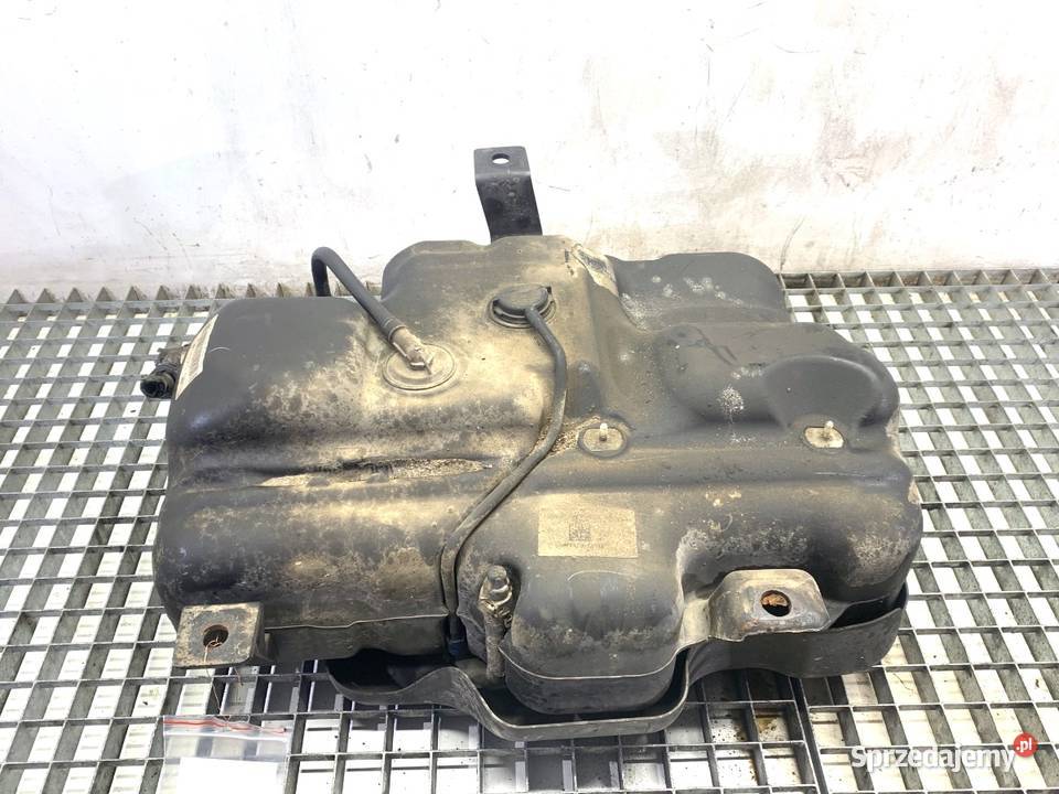 ZBIORNIK SCR RENAULT TRAFIC III 172A27073R 16 podkarpackie