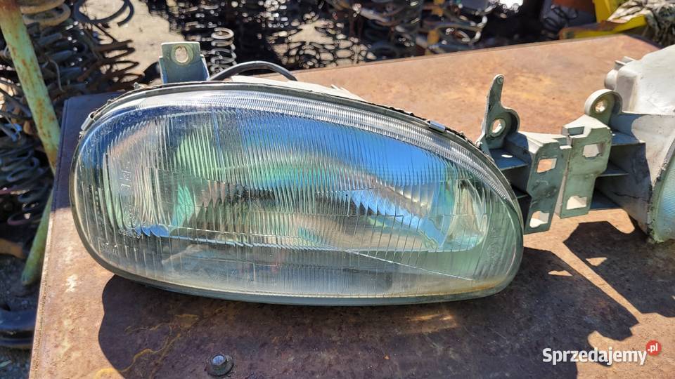 Lampy przednie Mazda 121 Oświetlenie Łagów