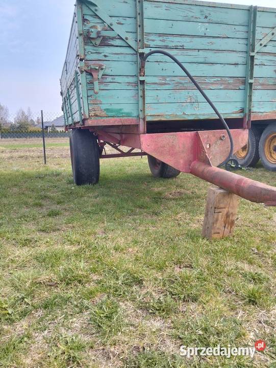 Przyczepa wywrotka Przyczepy rolnicze Ryki sprzedam