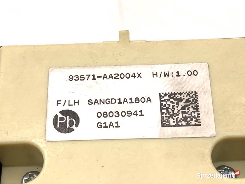 PRZEŁĄCZNIK SZYB HYUNDAI ELANTRA VII 93571AA200
