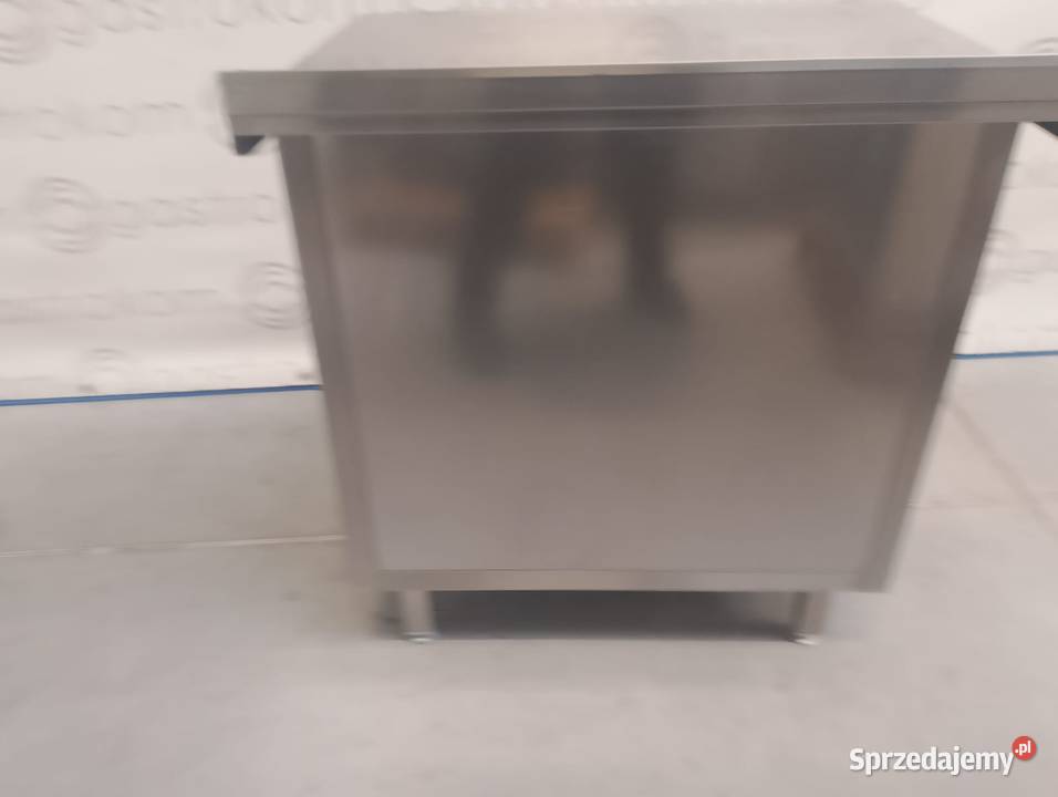 Stół z drzwiami otwieranymi 80x60x85 Wrocław