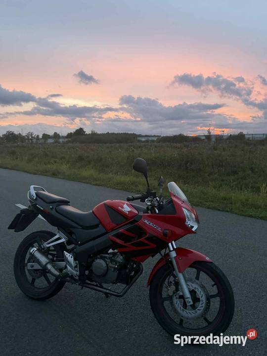 Honda CBR 125 kat A1B nieuszkodzony Honda Piotrków Trybunalski