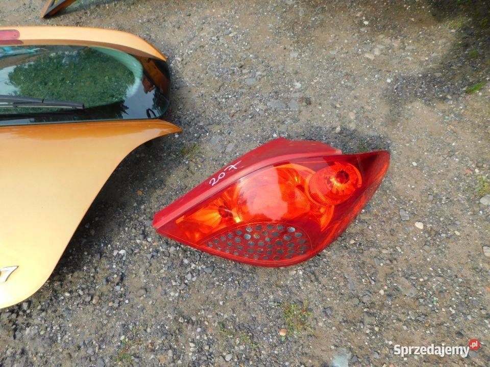peugeot 207 lampa prawa WYSYŁKA Żory sprzedam