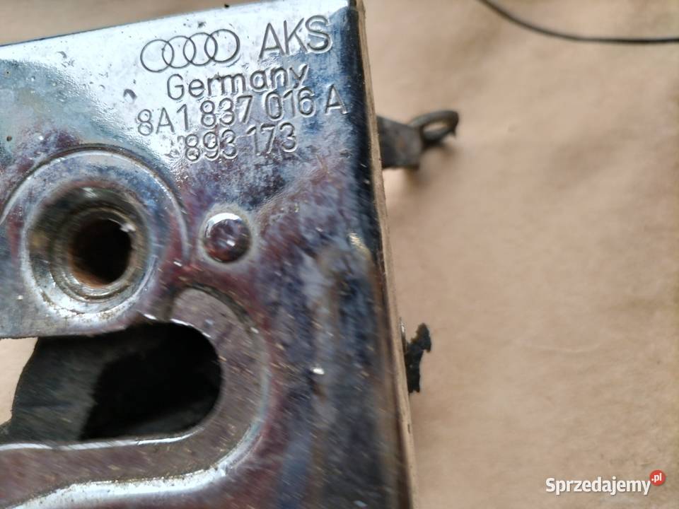 Audi 80 B4 80B4 8A1837016A ZAMEK DRZWI PRAWY Kamień-Kolonia