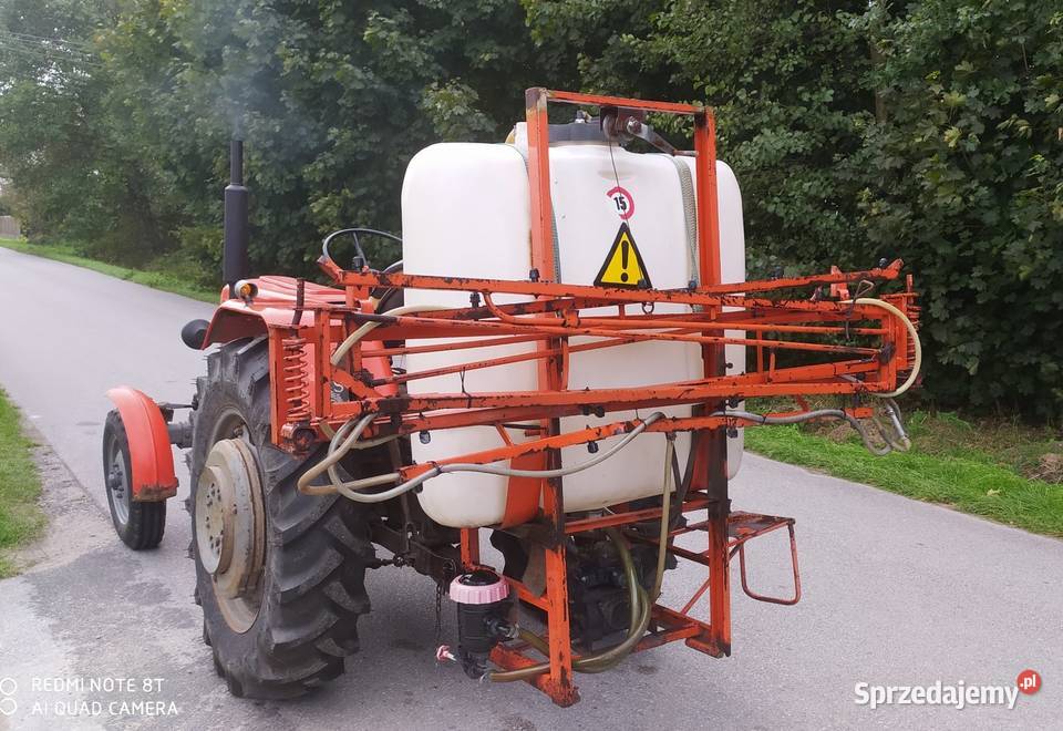 Opryskiwacz 400l nowszego lance regulowane na Dąbrowa Tarnowska