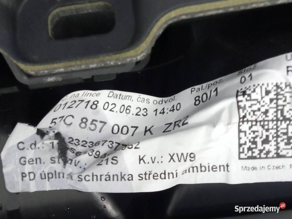 DESKA ROZDZIELCZA KOKPIT PULPIT UK Skoda Karoq I Rok produkcji 2023 świętokrzyskie