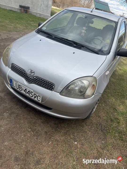 Toyota Yaris 13 Vvti 86 Yaris Kamień
