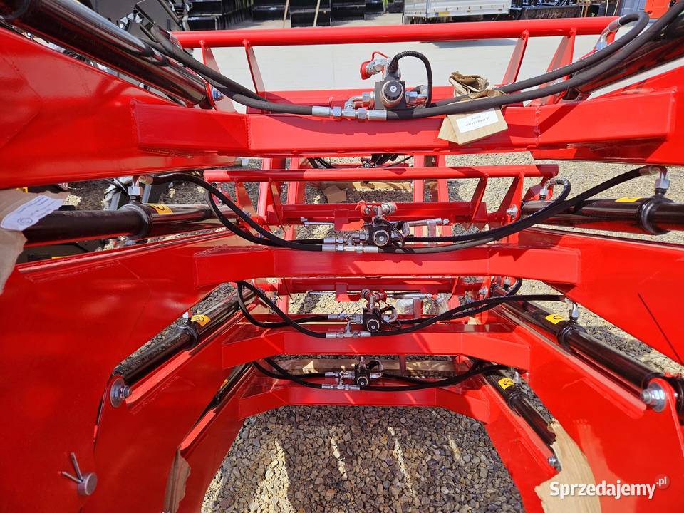 TUR III sek c360 c330 MF255 zetor50117211 Kunin