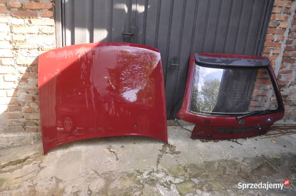 Opel Astra F Maska Klapa Tył Reflektory Bordowy Rzeszów sprzedam