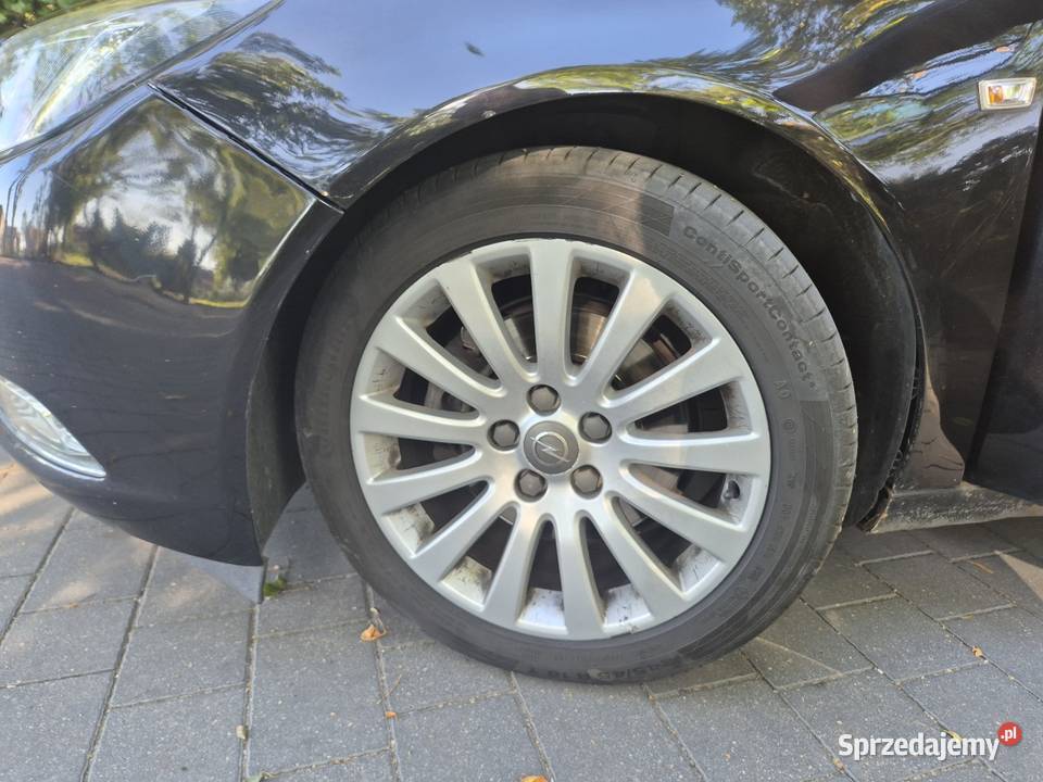 Opel Insignia 16 Turbo 180 wnętrze cosmo Zduny