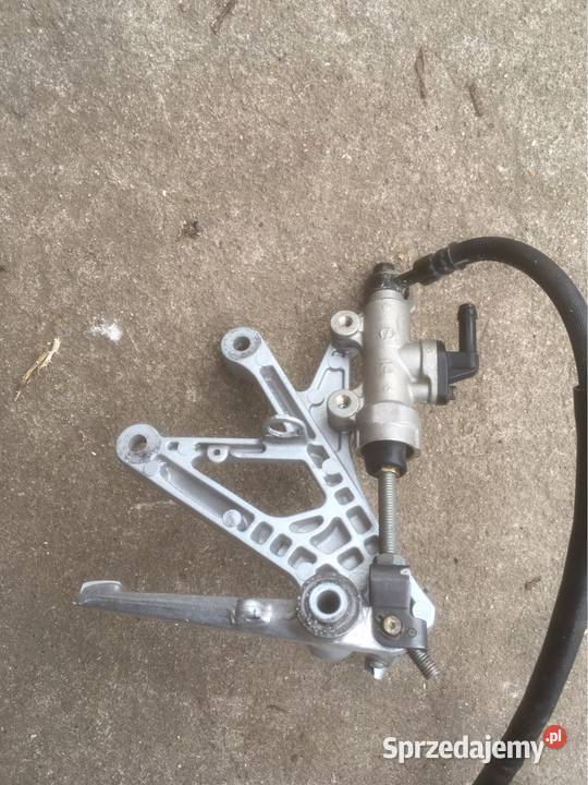 Set podnózek pompa hamulcowa Honda cbr 600 f4i Klasak Duży sprzedam