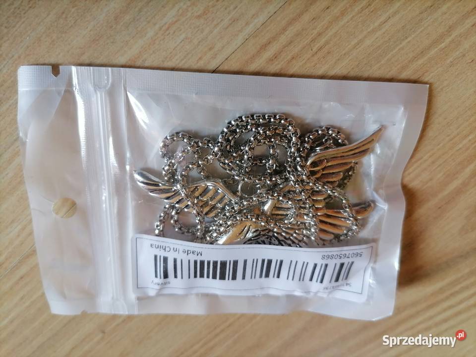 Naszyjnik amulet z rozpiętymi skrzydłami Orła sprzedam