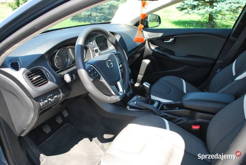 Volvo V40 20 Benzyna 120 Klima Grzana przednia