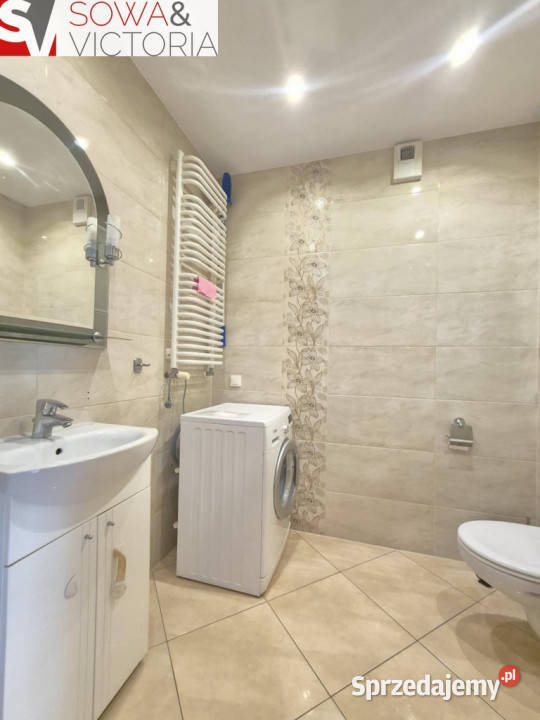 Duża kawalerka w pobliżu szkoły podstawowej 2 sieć Świebodzice