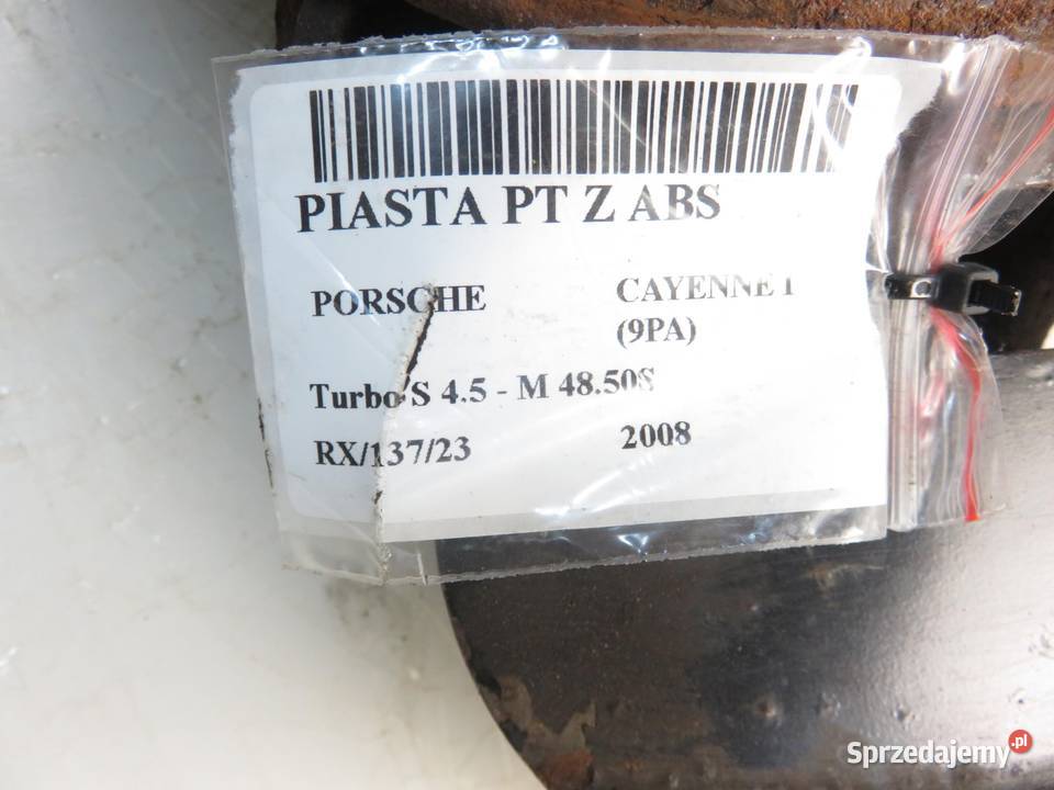 PIASTA TYLNA PRAWA CAYENNE Turbo S 45 7L0505436B osobowe sprzedam