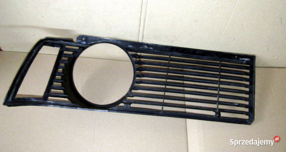 ATRAPA OKULAR LEWY BMW 3 E21 1834759 łódzkie Mysłaków