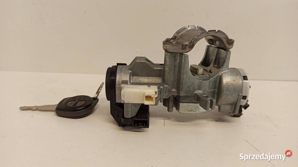 SUZUKI SWIFT MK8 STACYJKA KLUCZYK 3397062R00 Zamki, wkładki i kluczyki Karoseria