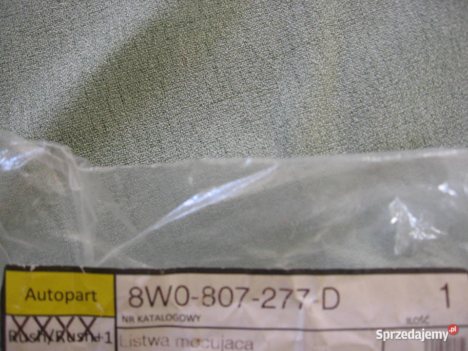 8W0807277D Audi A4 B9 2020 Blaszka listwa Warszawa