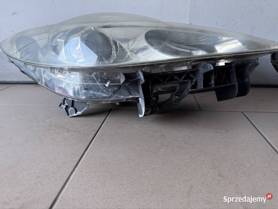 Lampy przednie Peugeot 307CC Jawor