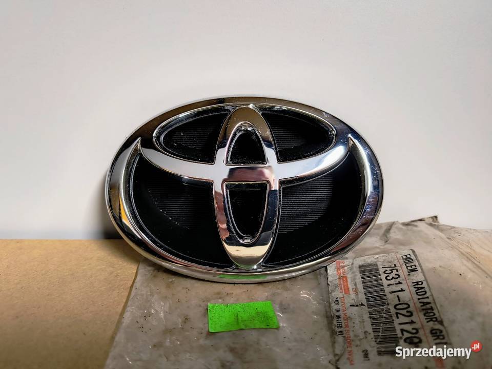 Toyota Aygo Corolla E12 lift Znaczek Emblemat Domasław