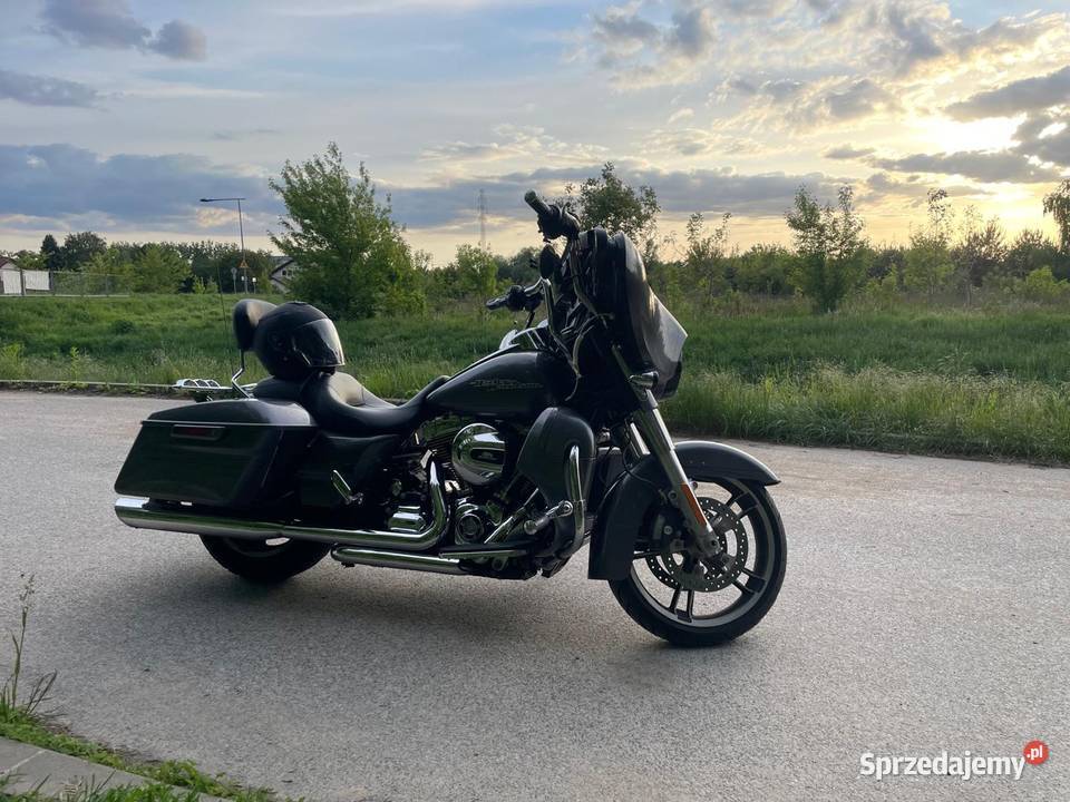 Harley Davidson street Glide 12500km mazowieckie Płock sprzedam