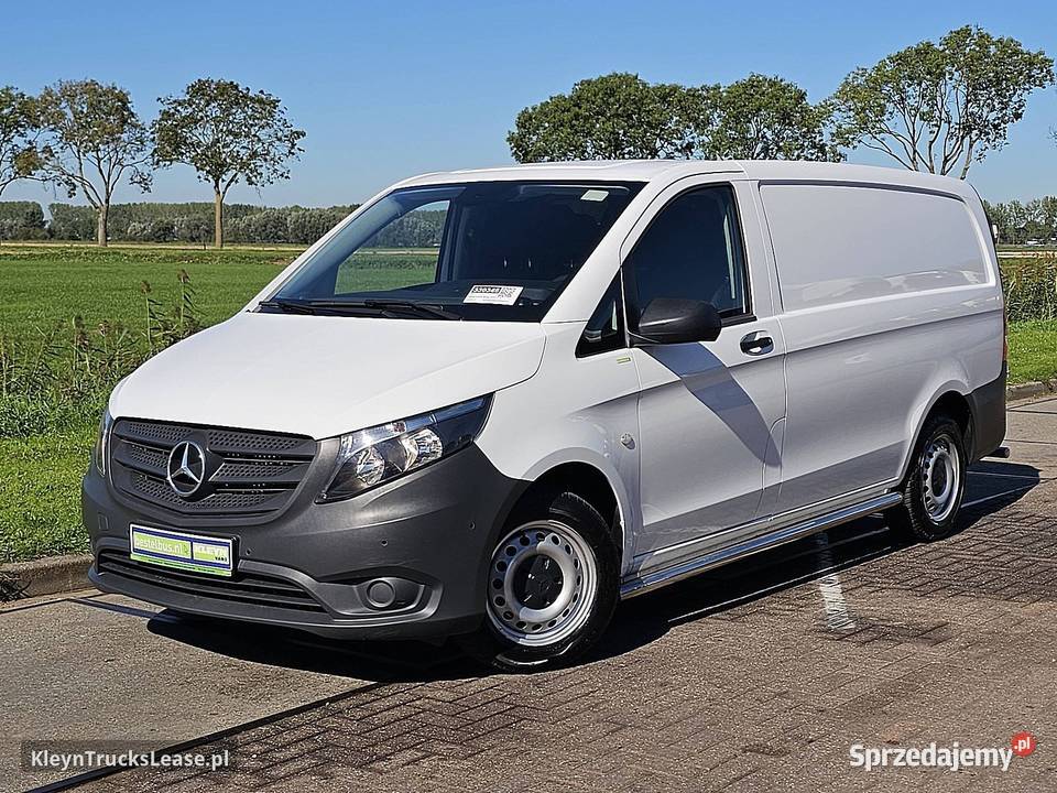 MercedesBenz VITO 114 L2 Carplay Camera AC