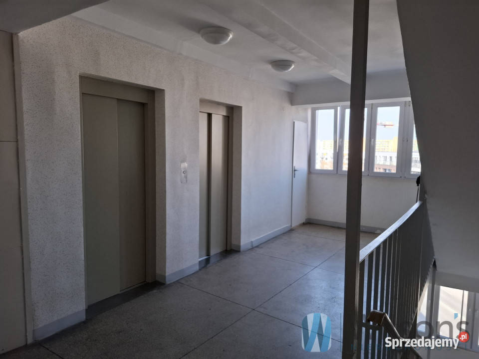 Mieszkanie 37m2 2 pokojowe Warszawa Wiosenna Rok budowy 1970 Sprzedaż