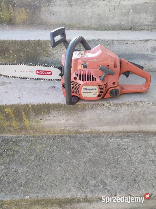Piła Husqvarna 142 26 Bodzentyn sprzedam