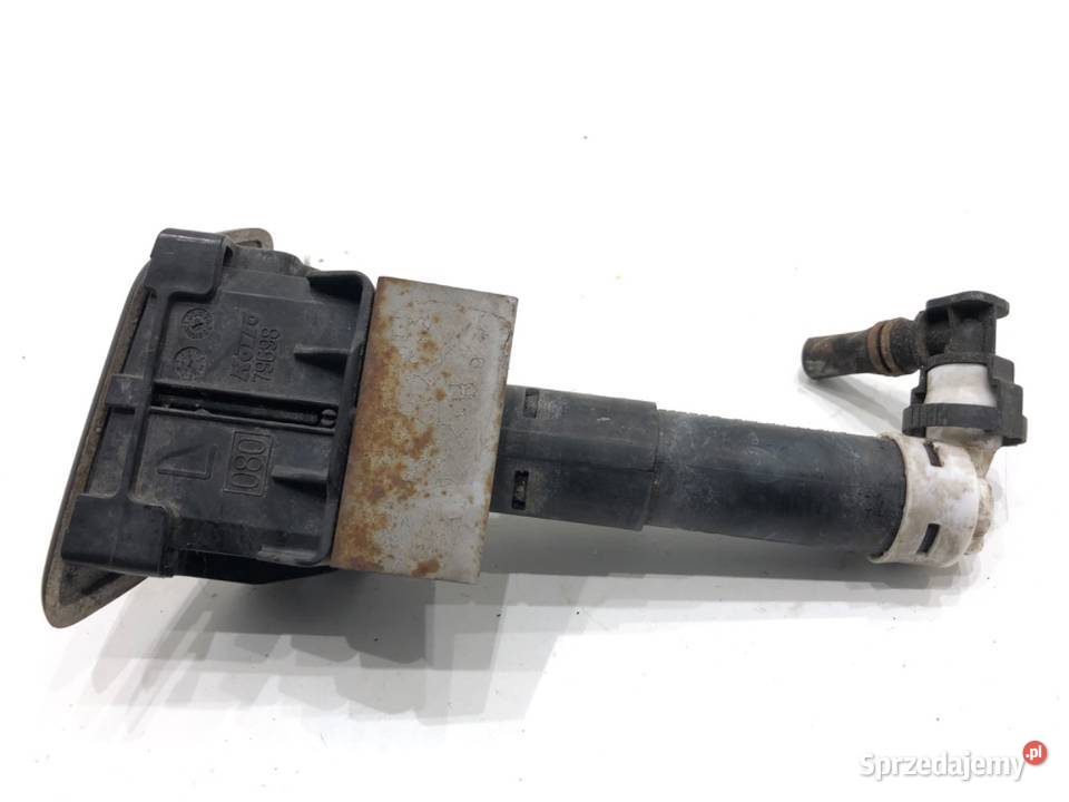 SPRYSKIWACZ REFLEKTORA LEWY PRZÓD LEXUS CT sprzedam