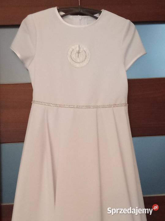 SUKNIA KOMUNIJNA Grodzisk Mazowiecki