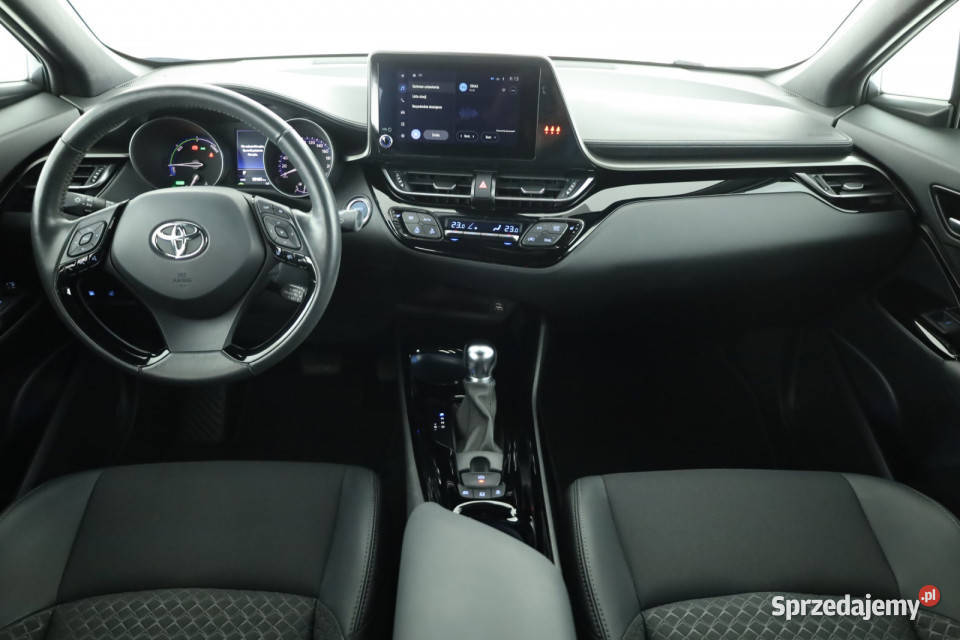 Toyota CHR 20 Hybrid Rok produkcji 2022 Piaseczno