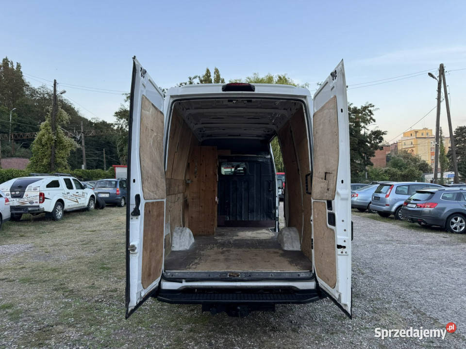 Iveco Daily 35C13 V 23HPi126L3H2Drugi 126KM Szczecin sprzedam